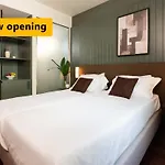 The Honest Budapest By Chic & Basic